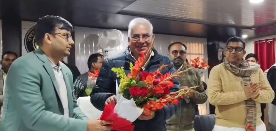 अमेठी के तिलोई में जनसेवा की मिसाल: चिकित्सा शिक्षा राज्यमंत्री मयंकेश्वर शरण सिंह ने बांटे कंबल