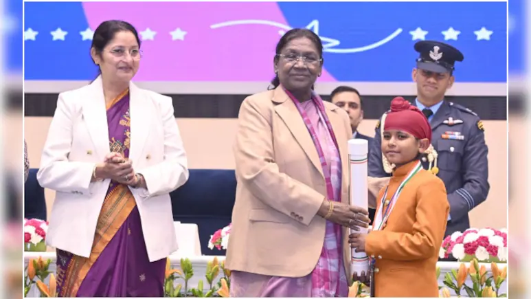 ऑपरेशन सिंदूर में नन्हे सिपाही की मिसाल, श्रवण सिंह को मिला प्रधानमंत्री राष्ट्रीय बाल पुरस्कार