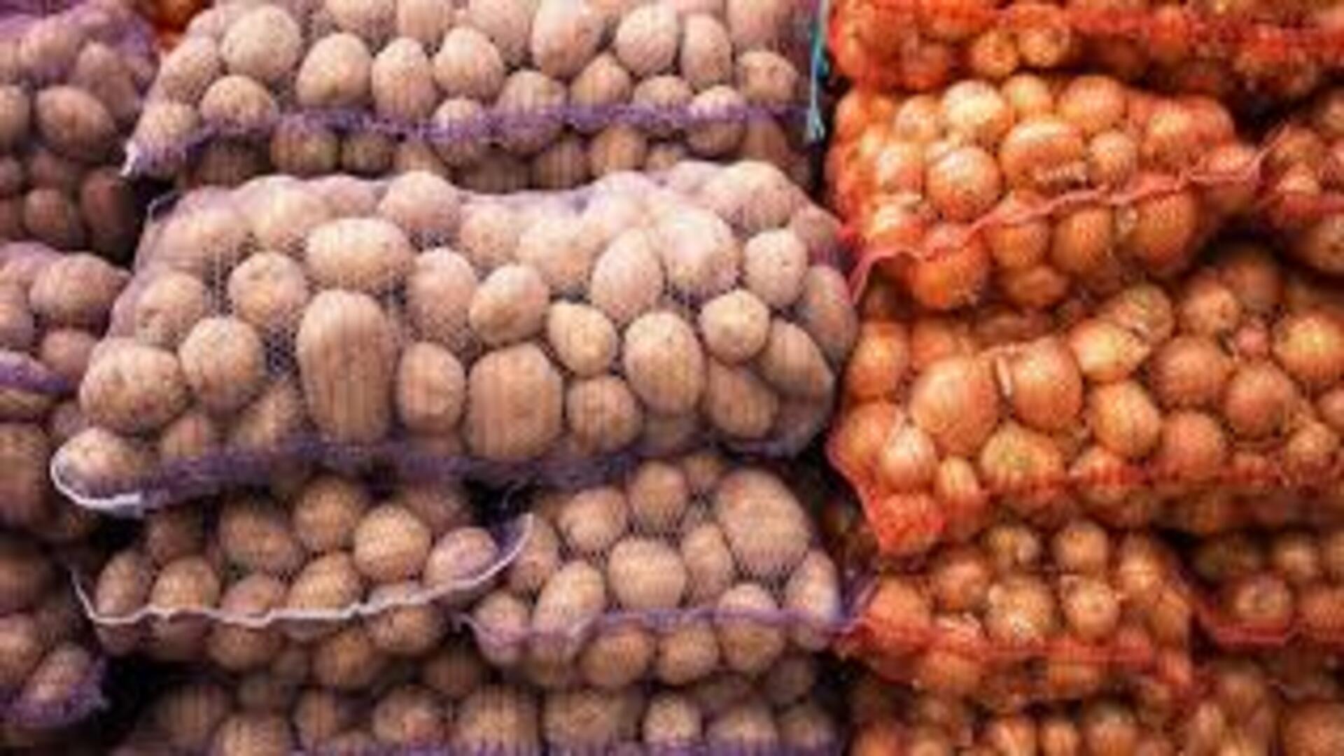 **आलू का निकला दम, दाम हुए लागत से भी कम**