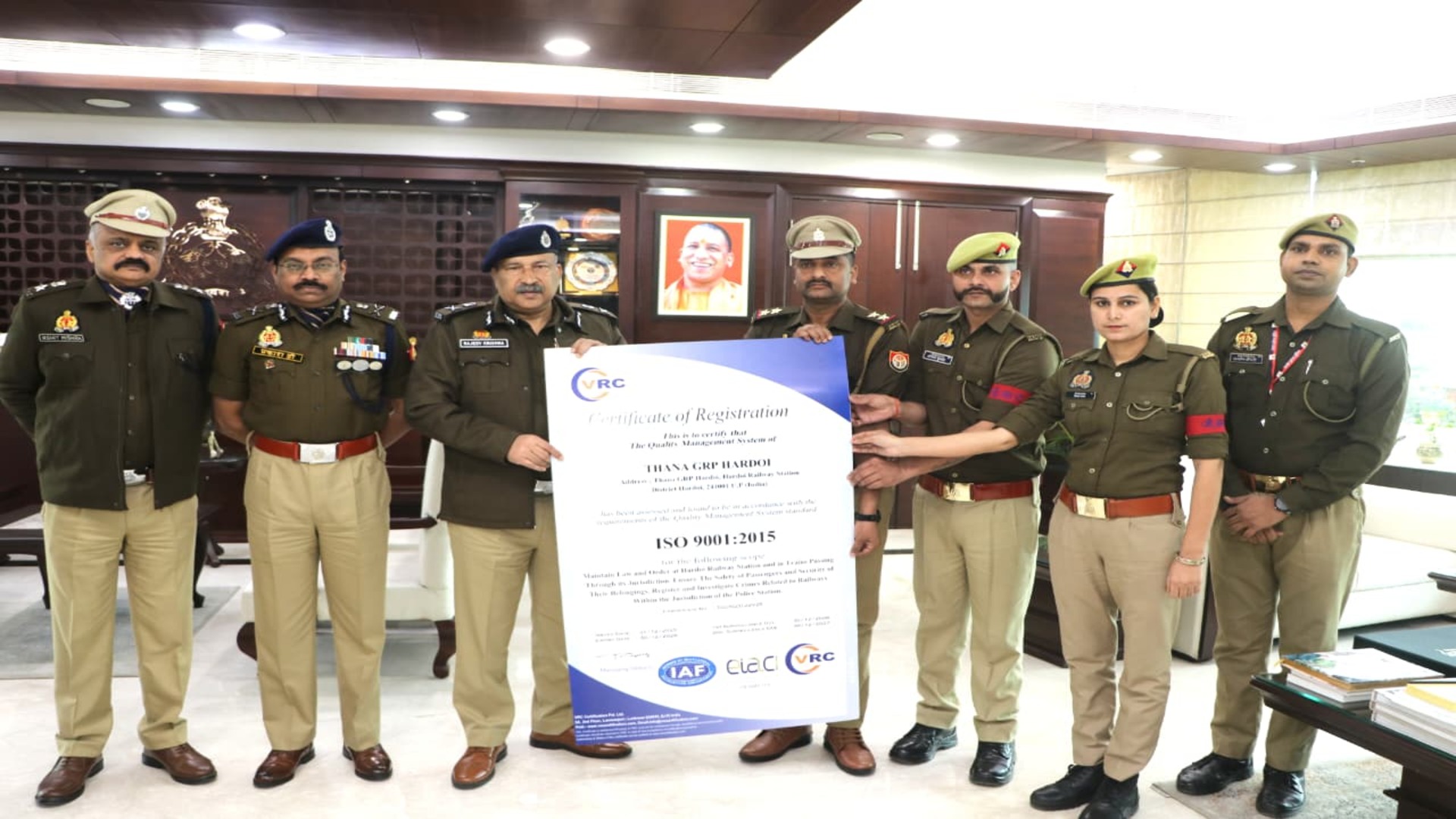 थाना सदर बाजार झांसी व जीआरपी हरदोई को मिला ISO प्रमाण-पत्र, यूपी पुलिस के आधुनिकीकरण की दिशा में बड़ी उपलब्धि