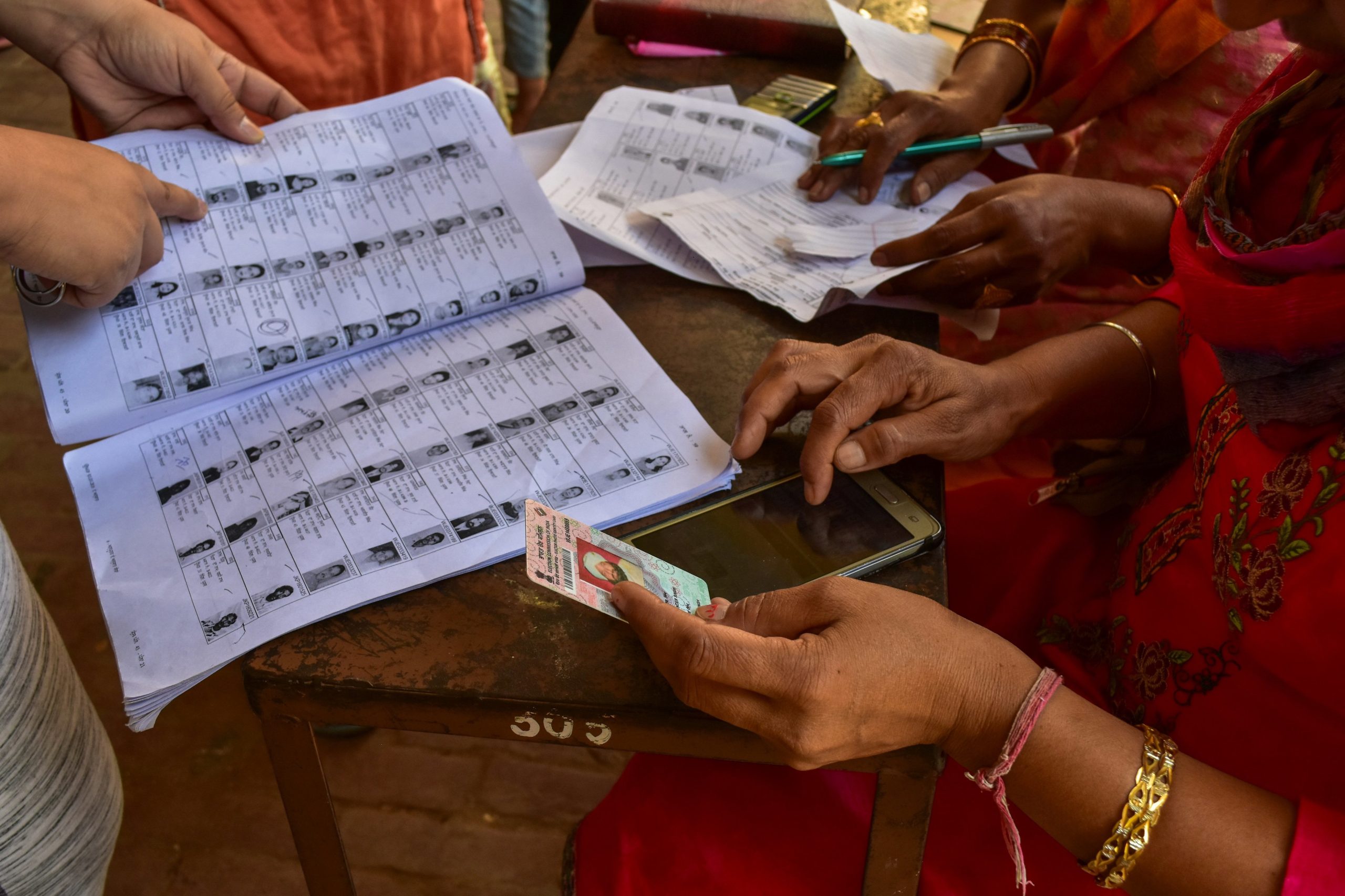 विशेष प्रगाढ़ पुनरीक्षण अभियान-2026: मतदाता सूची से नाम कटने से पहले अभी करें जांच, SIR फॉर्म ऑनलाइन भरने की पूरी प्रक्रिया