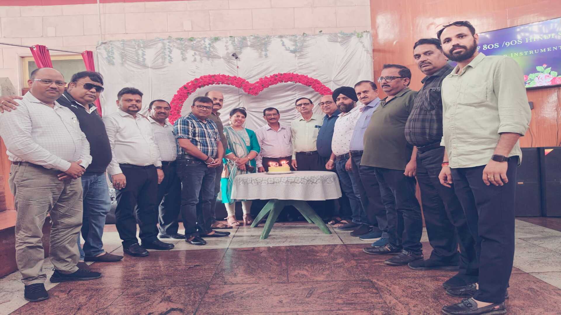 उत्तर प्रदेश कर अधिवक्ता संगठन का 11वाँ स्थापना दिवस धूमधाम से संपन्न, अधिवक्ताओं की एकजुटता और अधिकारों की रक्षा का लिया संकल्प